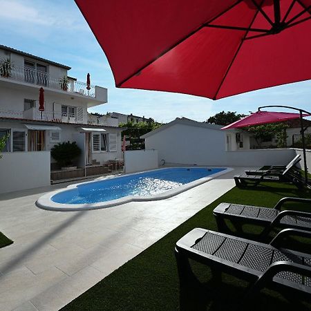סלאטינה Apartment Mihovilovic מראה חיצוני תמונה