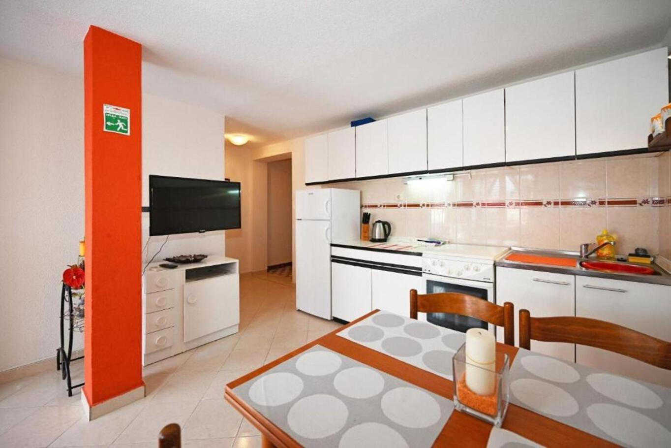 סלאטינה Apartment Mihovilovic מראה חיצוני תמונה
