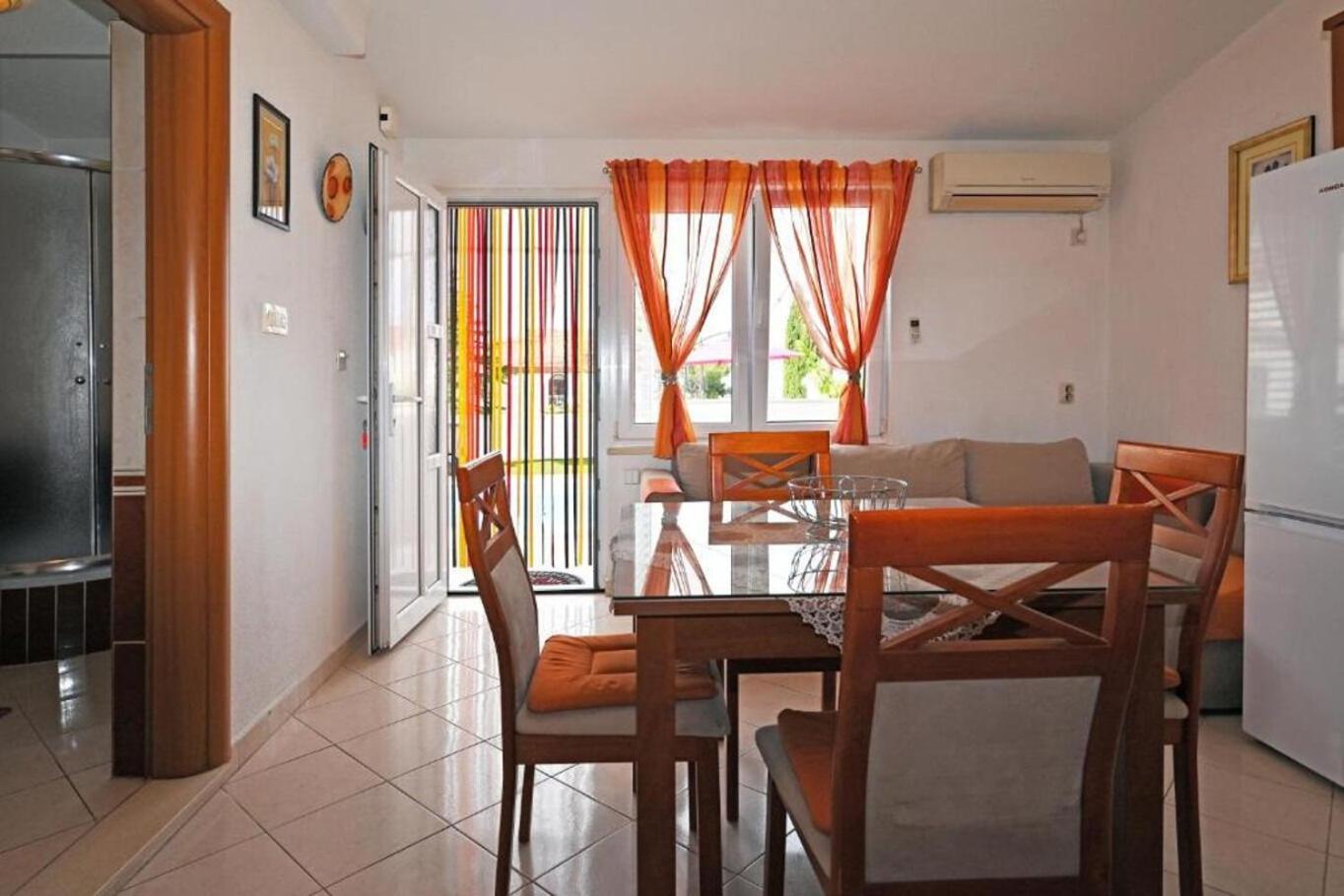 סלאטינה Apartment Mihovilovic מראה חיצוני תמונה