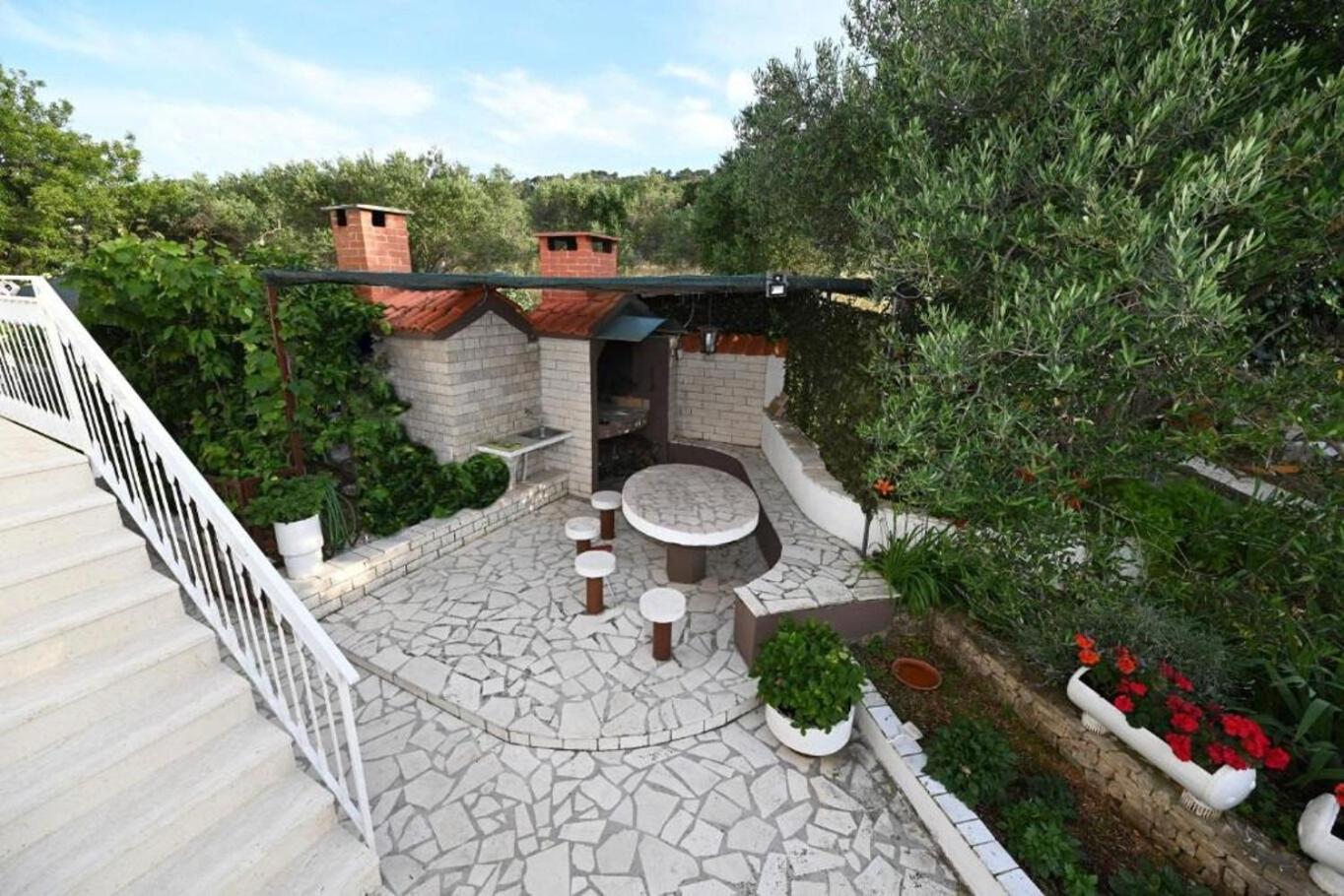 סלאטינה Apartment Mihovilovic מראה חיצוני תמונה